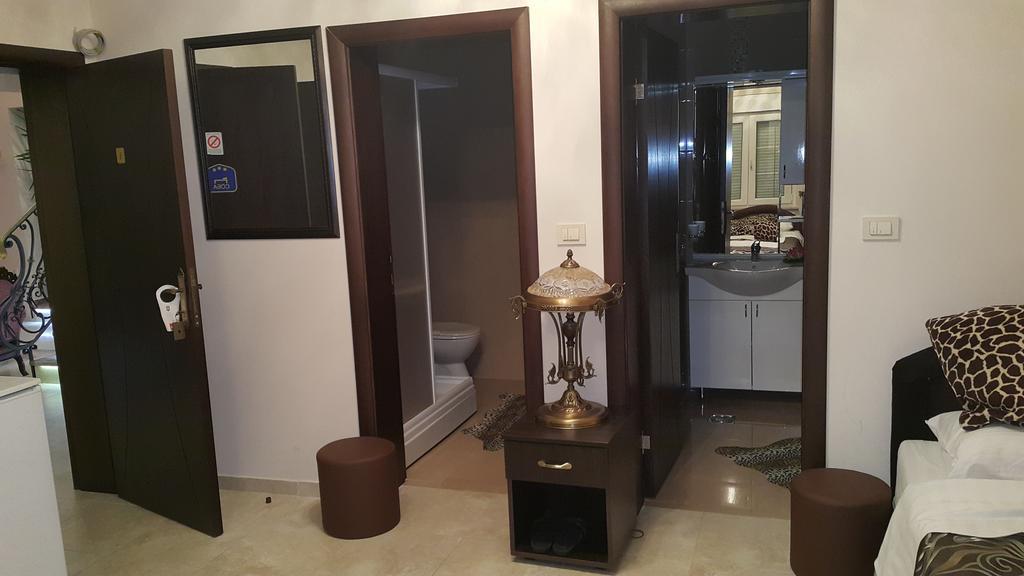 阿然德洛维克Akva Gold公寓式酒店 客房 照片