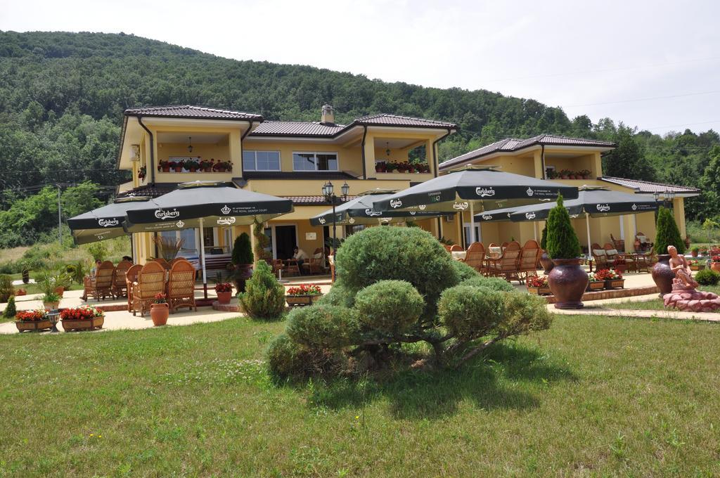 阿然德洛维克Akva Gold公寓式酒店 外观 照片
